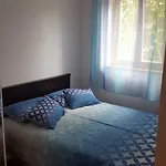 Pobri شقة أوباتيا